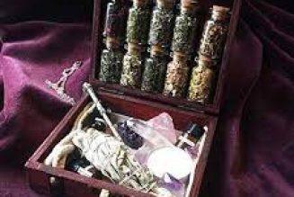 Witches Travelling Tools