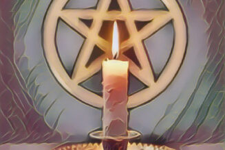 Gold: Candle Colours and their Meaning