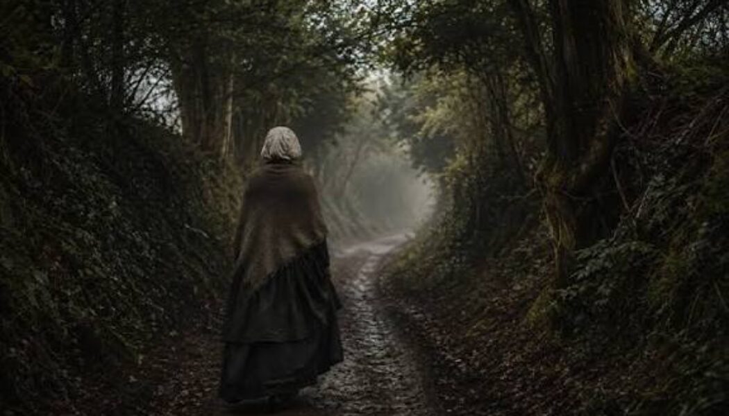 The Crooked Path of the Solitary Pagan Witch